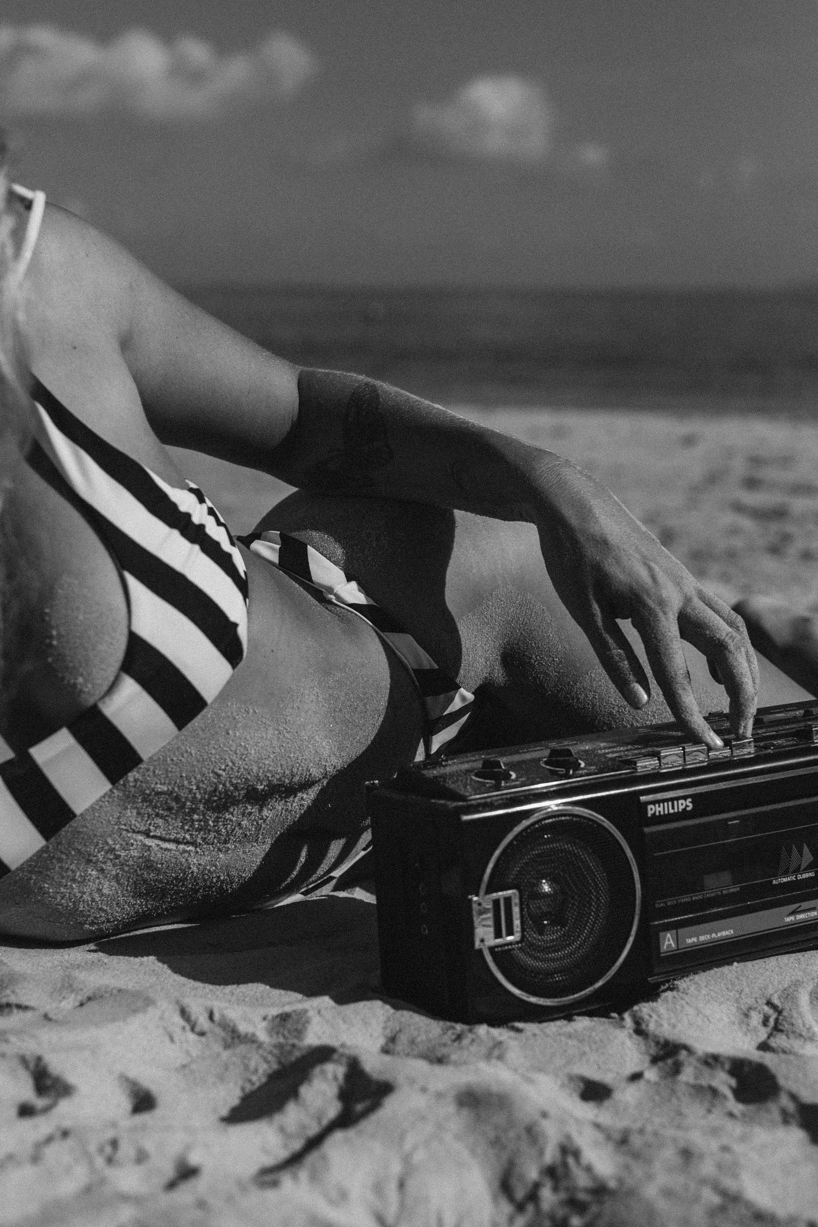 ‘Beach dayz’ ft Candice Linton — image 27