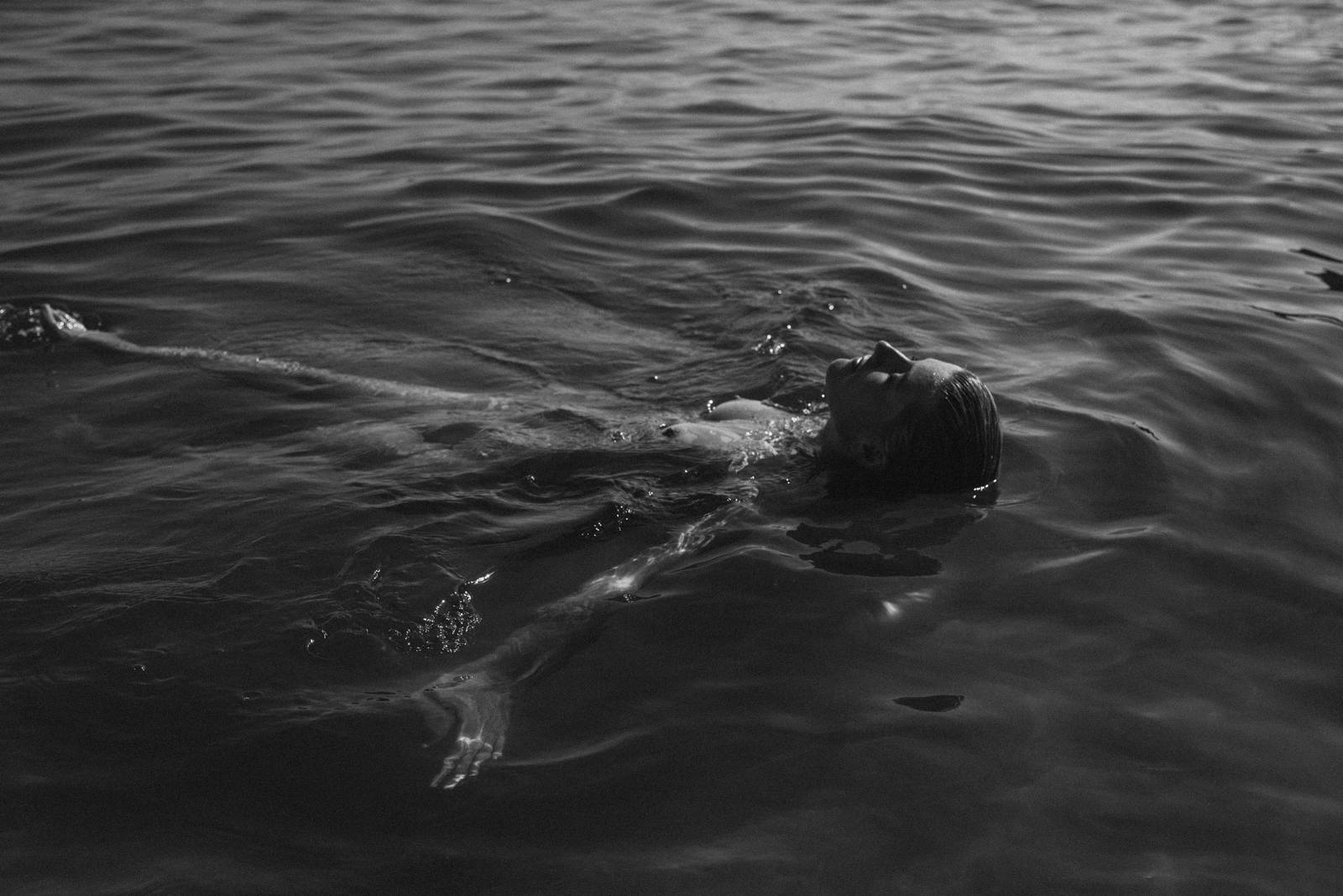 ‘Beach dayz’ ft Candice Linton — image 36
