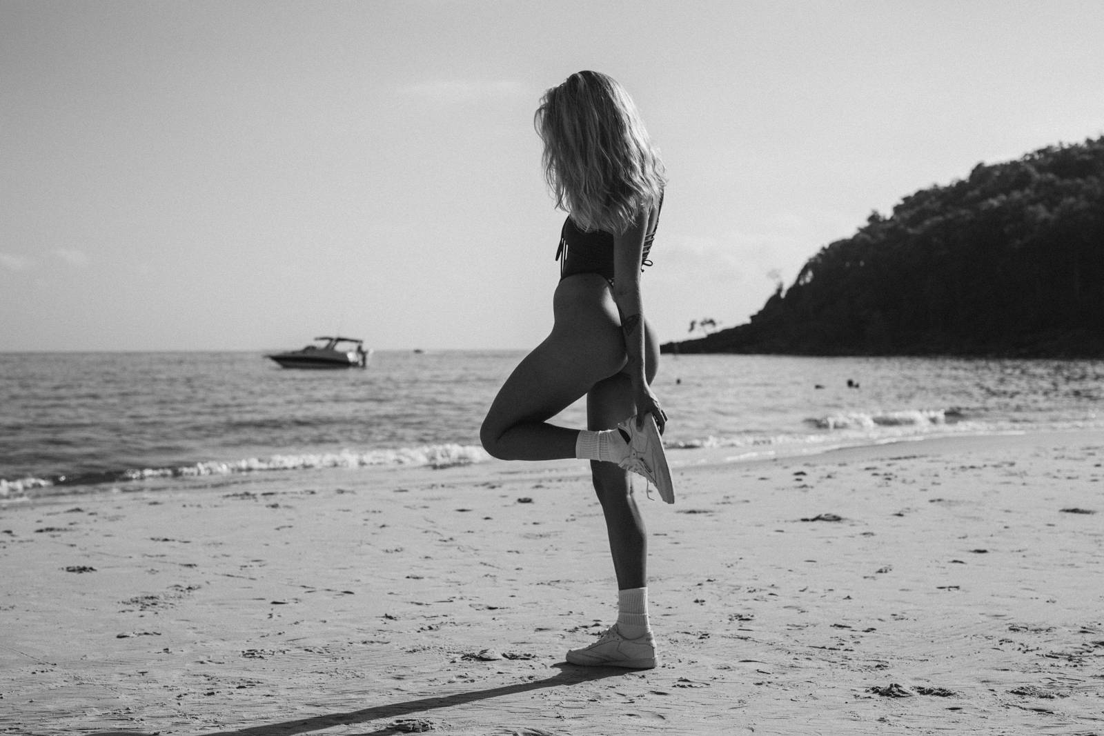 ‘Beach dayz’ ft Candice Linton — image 16