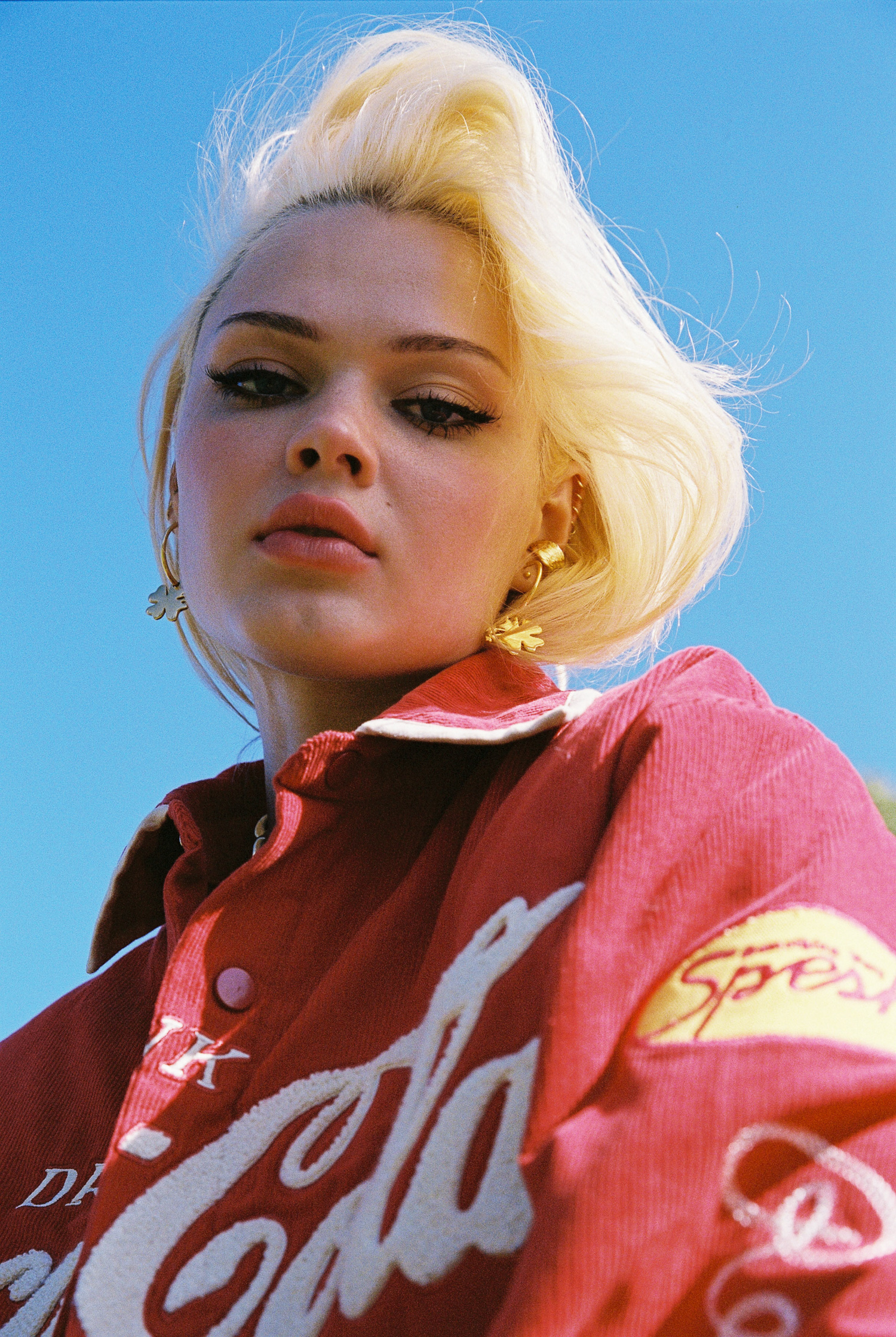 Coke 1.0 – The First Hit ft Something Very Special — image 9