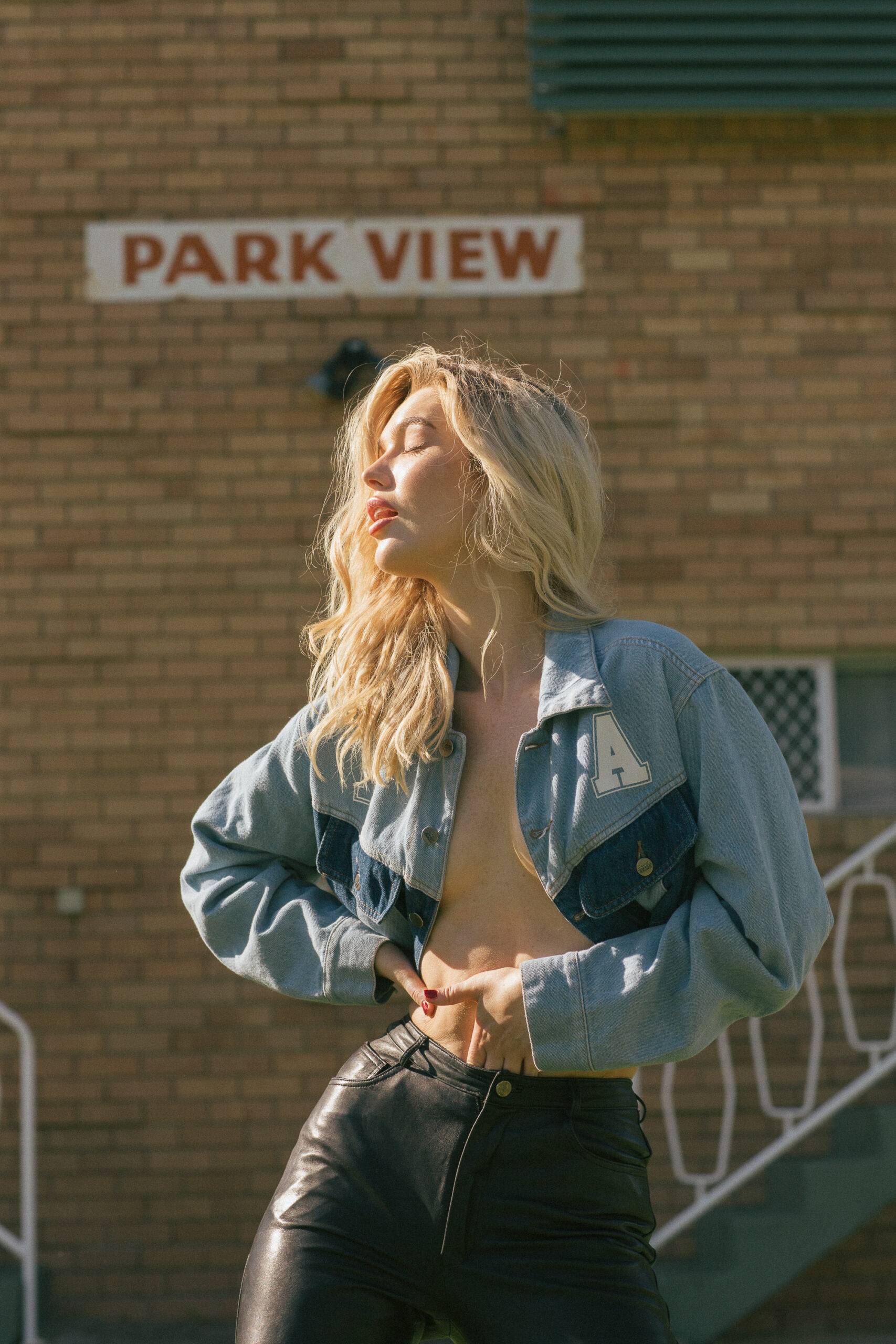 Sin with me ft Beth Hurrell — image 17