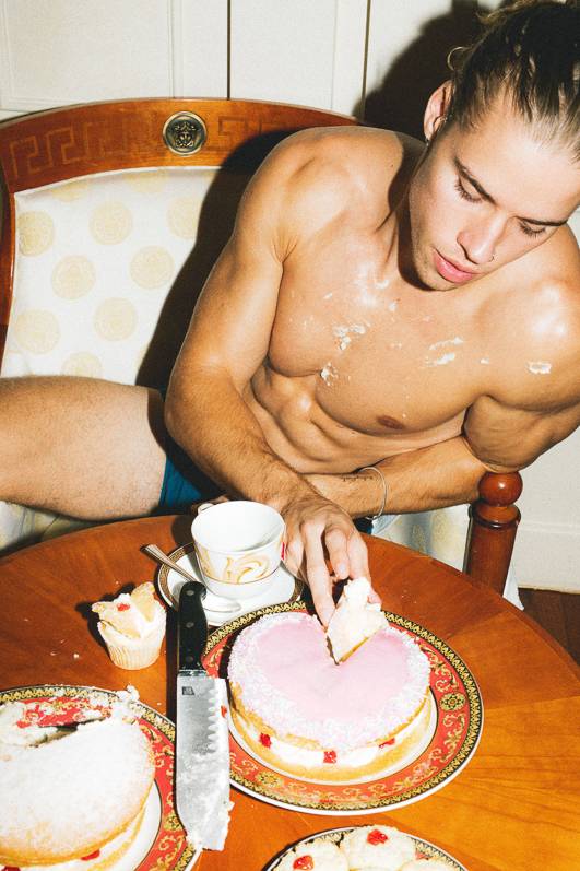 ‘Room service’ ft Lucas Whitesmith — image 8
