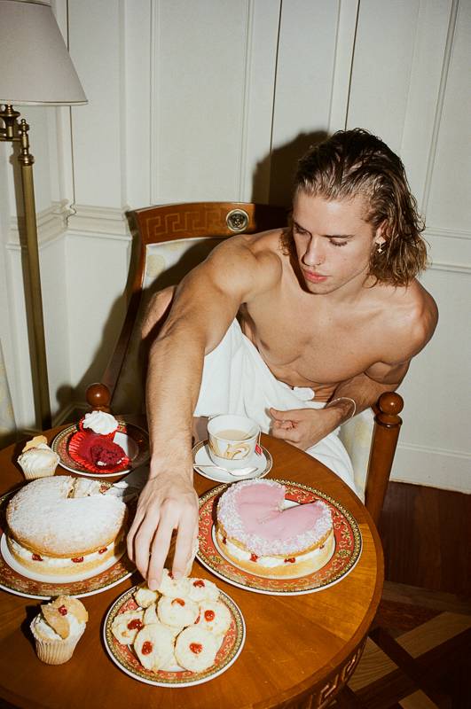 ‘Room service’ ft Lucas Whitesmith — image 7