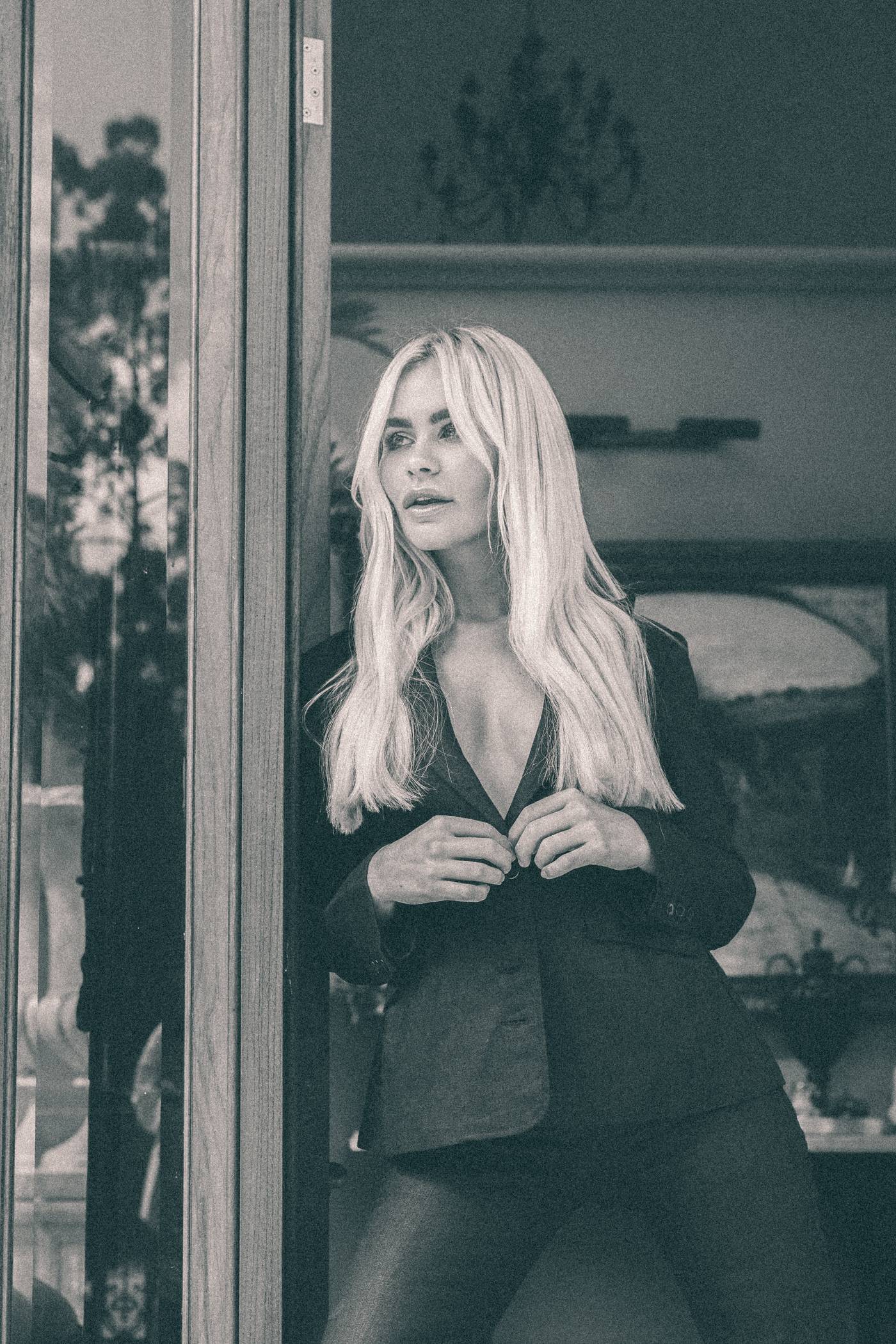 ‘GOLDfever’ ft Jess Roche — image 6